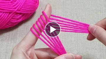 Amazing Woolen Flower Craft Idea using Fingers 