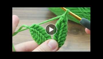 Wow, crocheted leaves lined up in rows turned out great