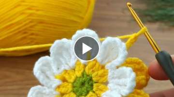 Very easy three-color crochet daisy model narration 