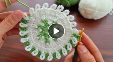 Super Easy Crochet Knitting Motif.
