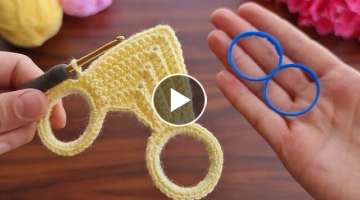 super idea how to make eye catching crochet keychain 